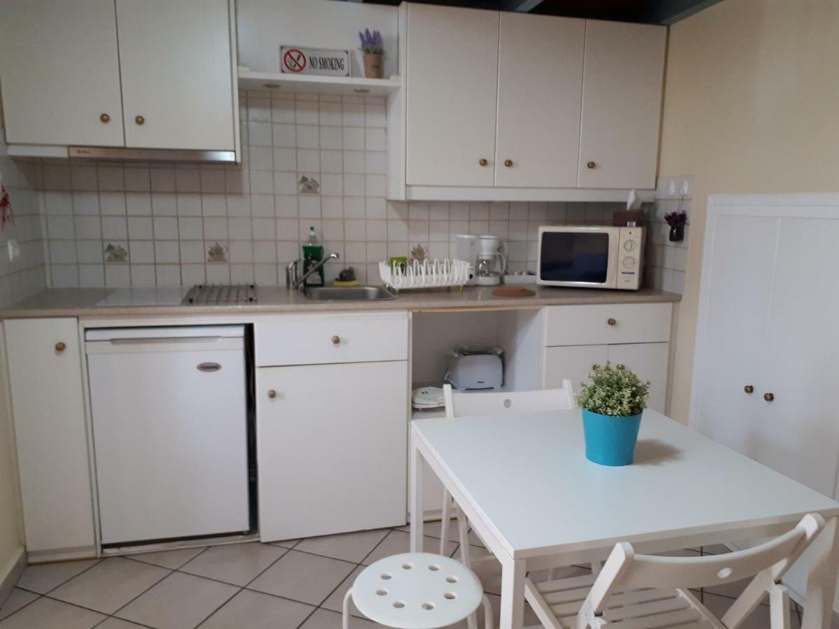 Ermoupolis, Syros City Apartments Esterno foto