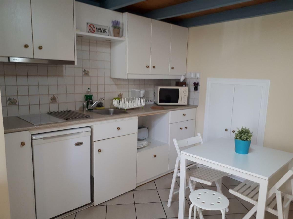 Ermoupolis, Syros City Apartments Esterno foto